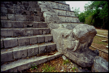 chichen itza-07.jpg
